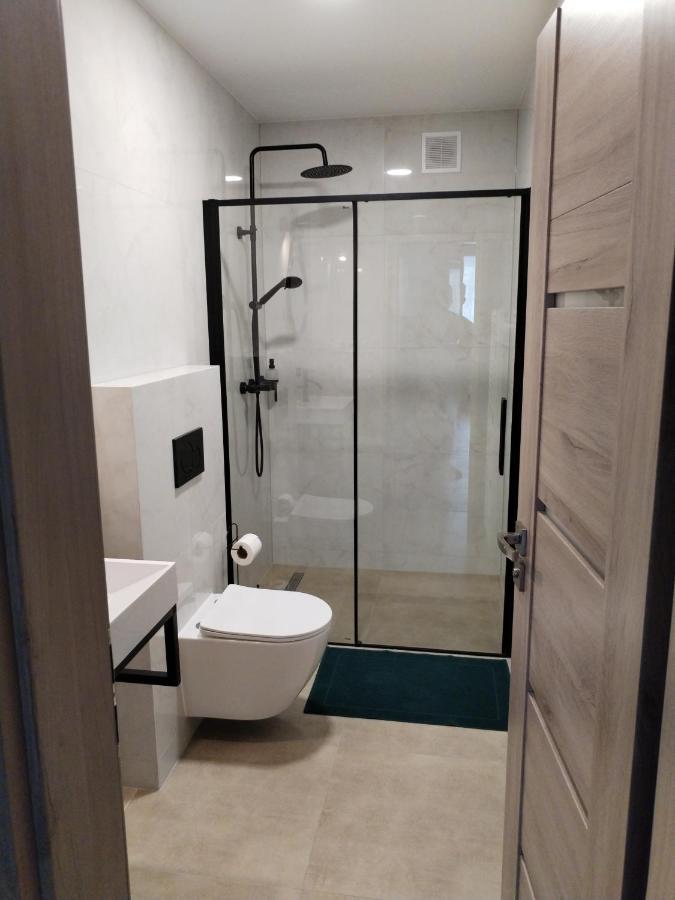 Apartman Pri Parku Solcany Bagian luar foto